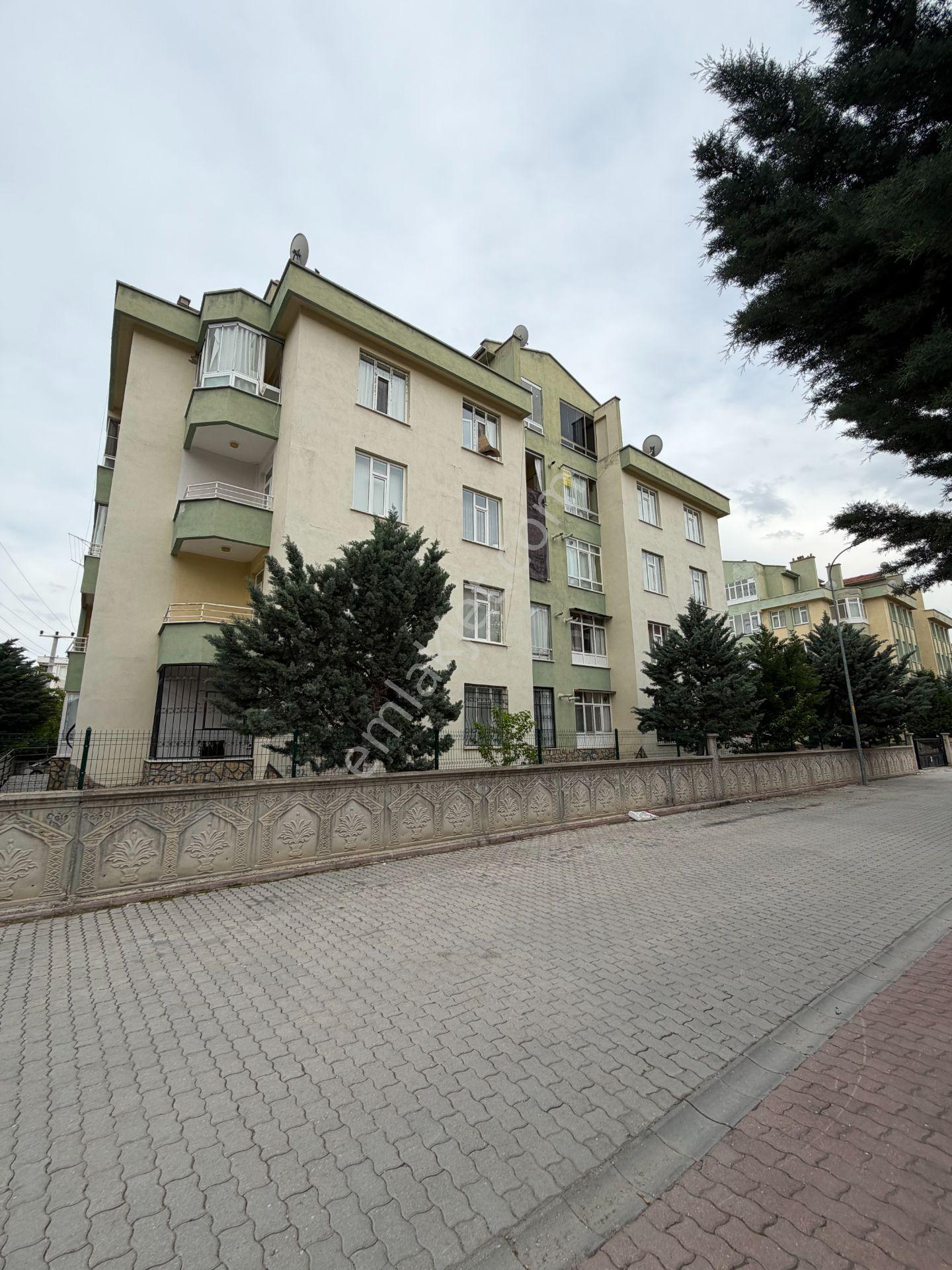 Tezcandan Yazırda 4+1 Dublex Bakımlı Satılık Daire