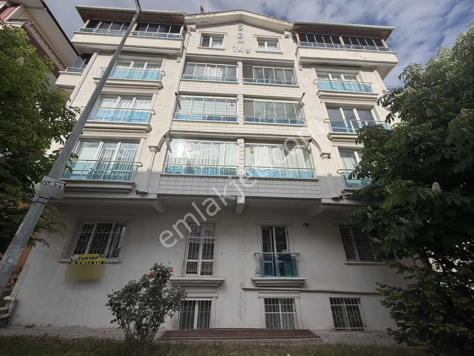 Elvankent Topçu Mahallesinde Satılık 4+1 Yapılı Daire Turyap'tan