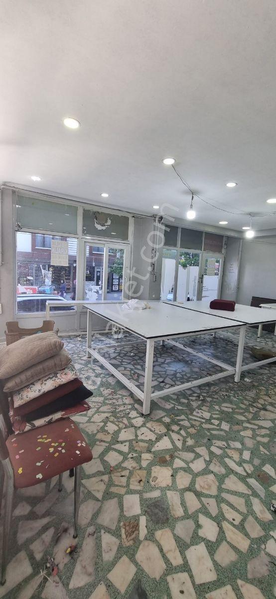 Küçükçekmece Atatürk Mahallesi Cemevi Yanında Kiralık Dükkan - Görsel 3