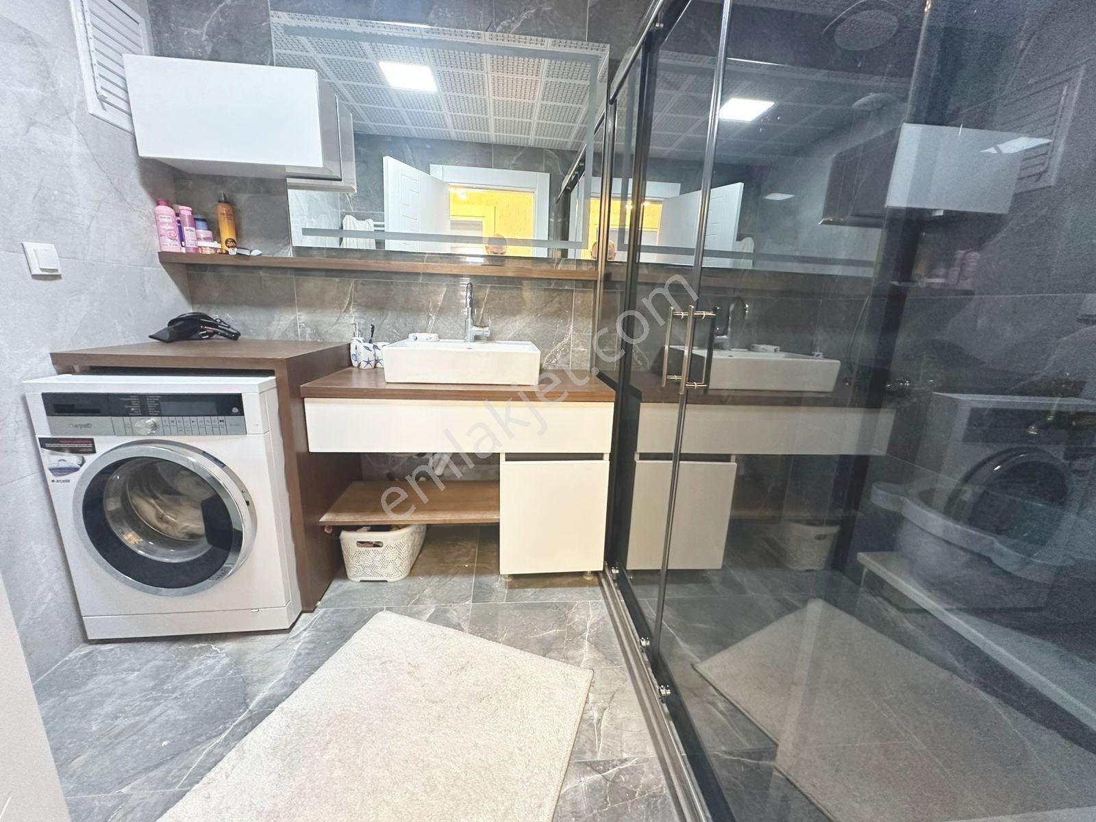 Ovacıkta Site İçerisinde Teras Balkonlu Ön Cephe Kök Tapu 4+1 - Görsel 31