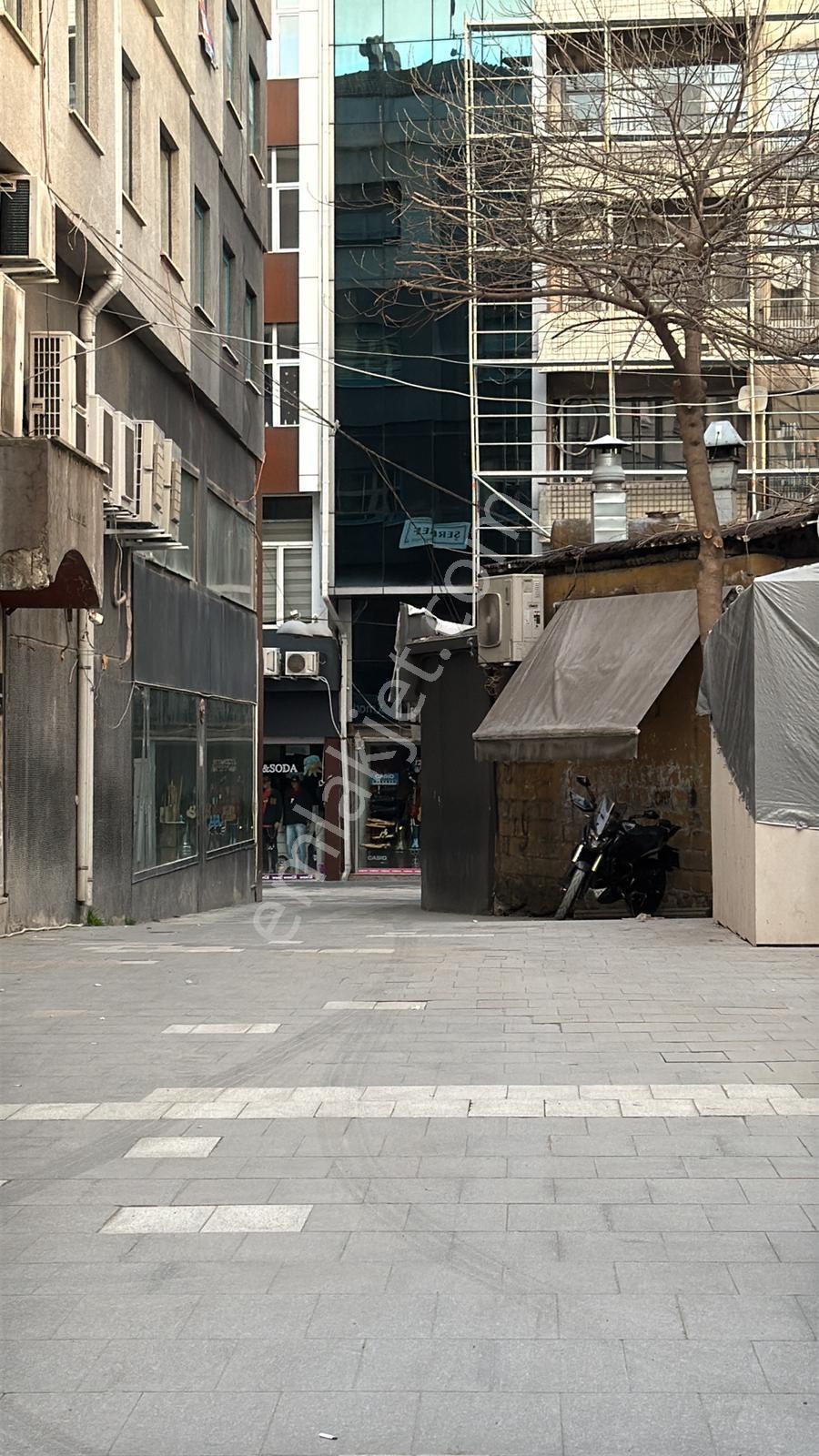 Trabzon Meydan'da Satılık Otopark - Görsel 30