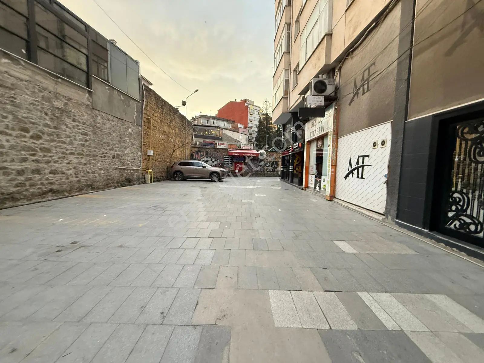 Trabzon Meydan'da Satılık Otopark - Görsel 4