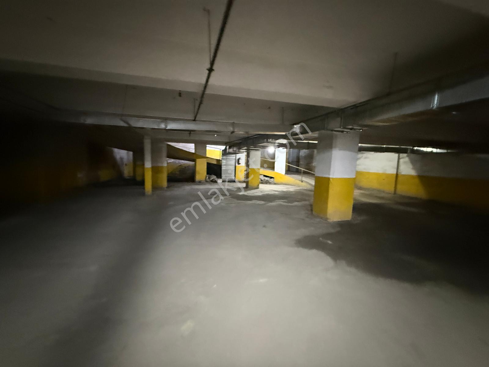 Trabzon Meydan'da Satılık Otopark - Görsel 10