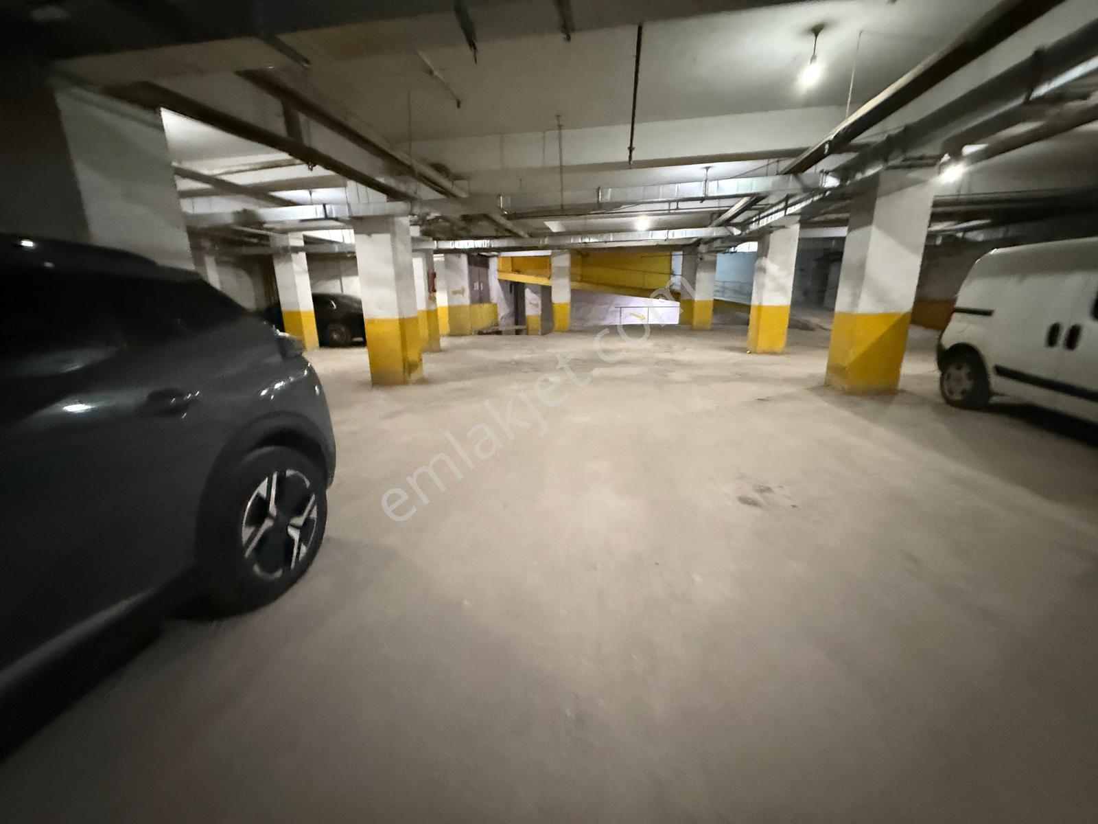 Trabzon Meydan'da Satılık Otopark - Görsel 21