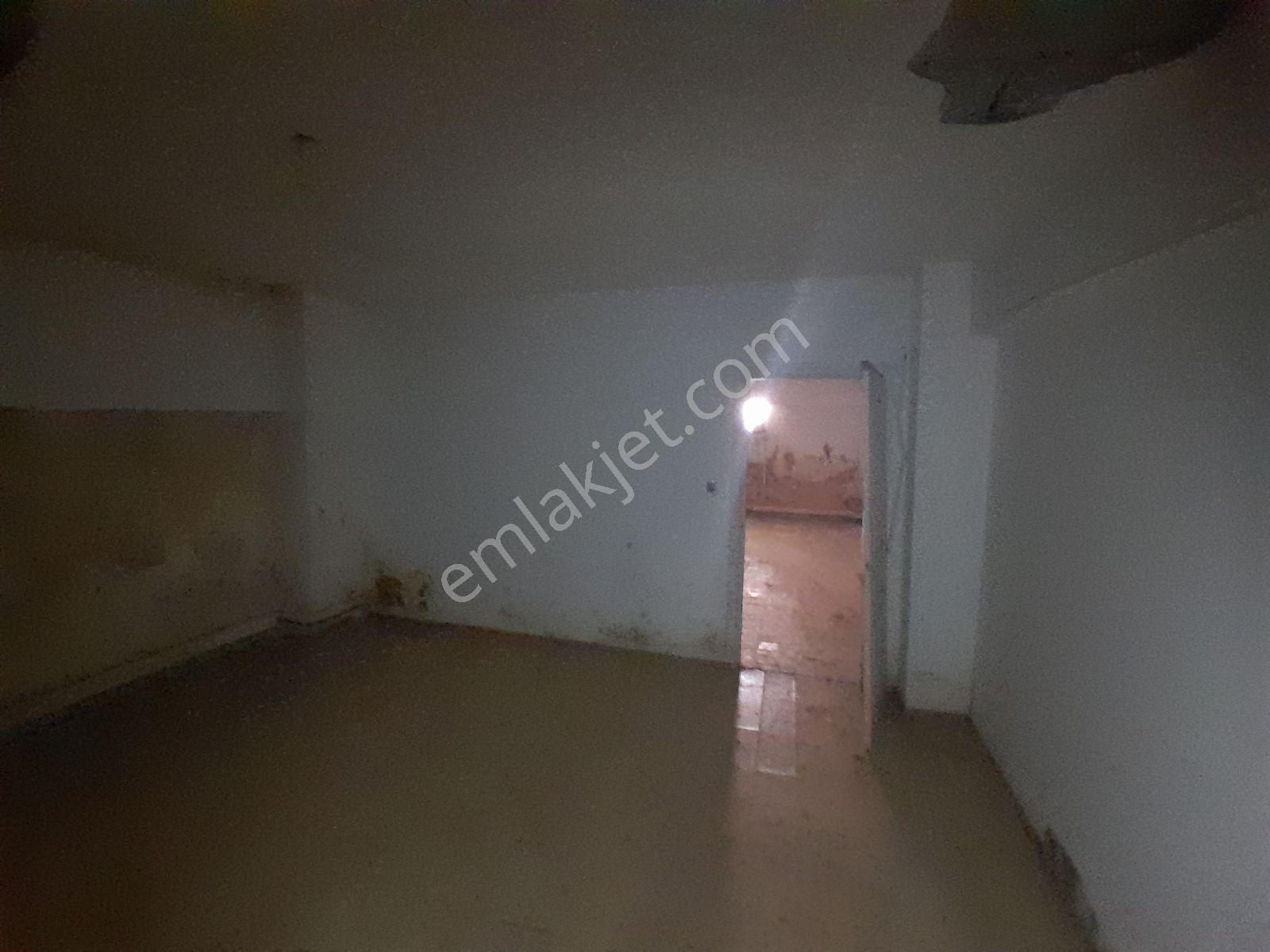 Sancaktepe 430m² Depo İşyeri - Görsel 13
