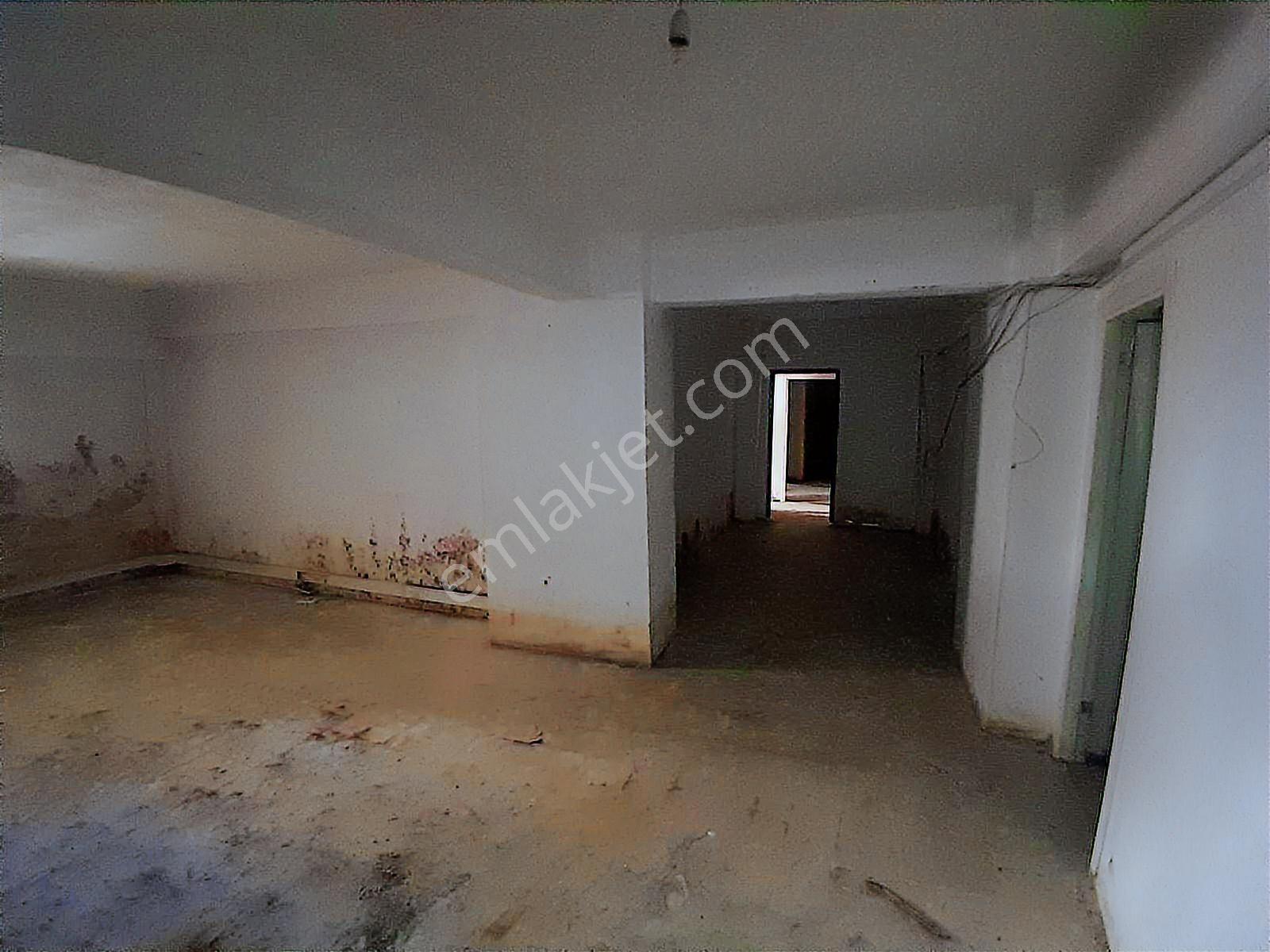 Sancaktepe 430m² Depo İşyeri - Görsel 4