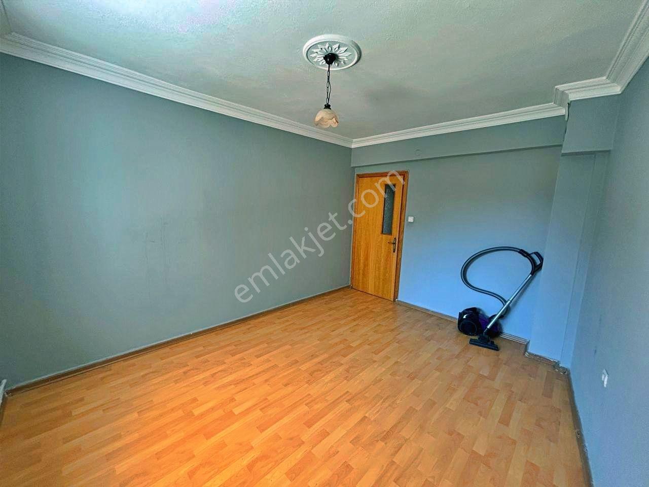 Uytundan Burhaniye Meydanda Doğalgazlı Arakat Satılık 2+1 Daire - Görsel 8