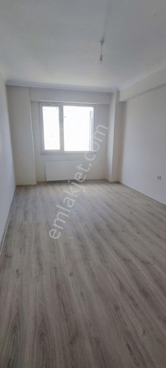 Uçardan Merkezde 3+1 Ebeveyn Banyolu Daire - Görsel 3