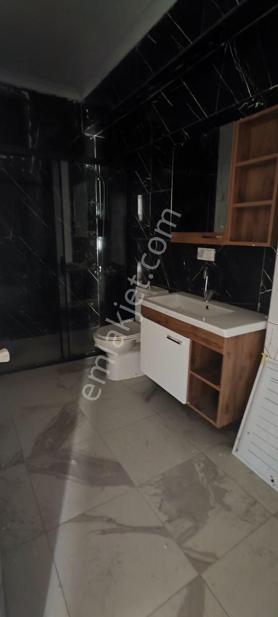 Uçardan Merkezde 3+1 Ebeveyn Banyolu Daire - Görsel 8