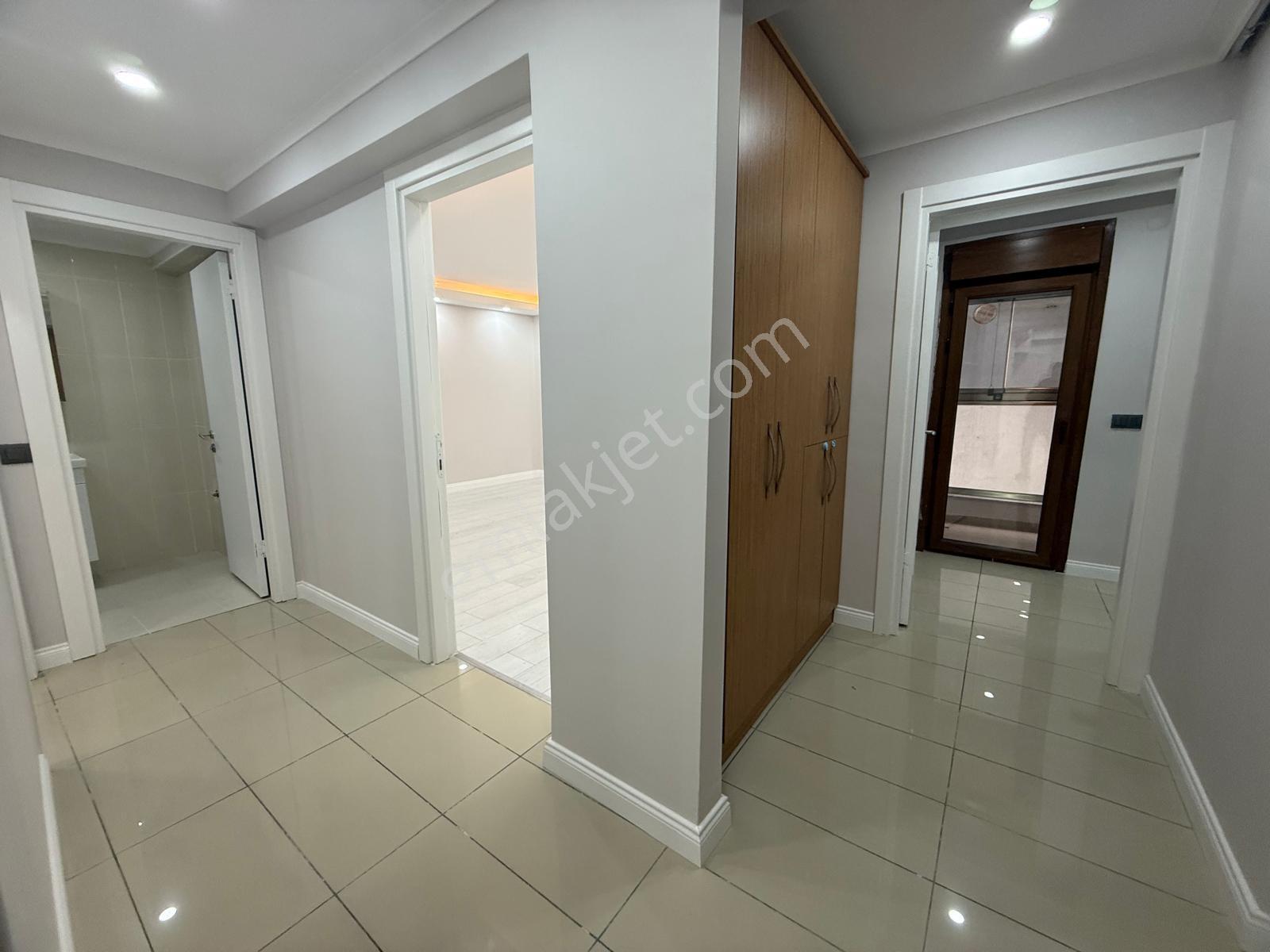 █ Konfor █ İdealtepe Marmaraya Yakın Ayrı Mutfaklı Otoparklı 3+1 - Görsel 17