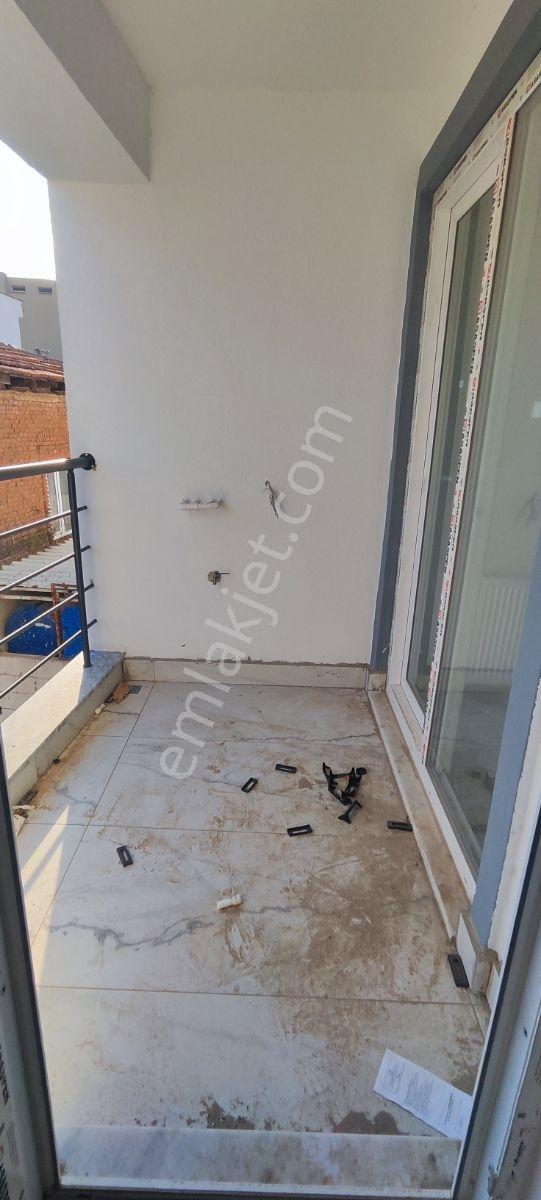 Uçardan Merkezde 2+1 Kapalı Mutfak Daire - Görsel 7