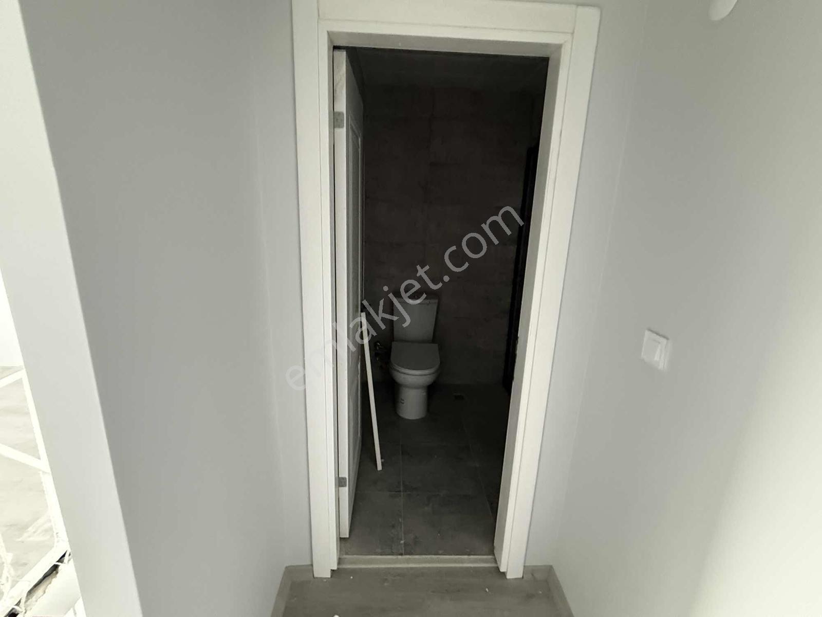 Bağlıca Merkezde Kiralık Sıfır 1+1 Dublex Daire/ofis - Görsel 16