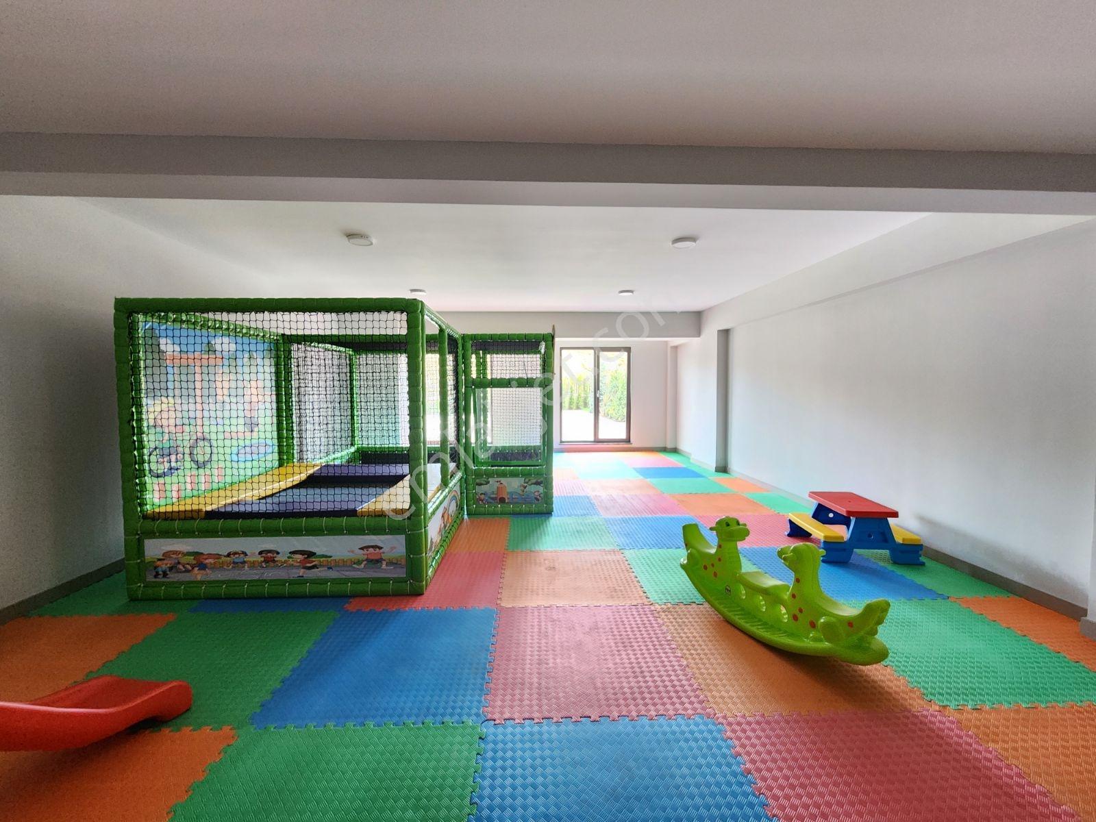 Panoramik Manzaralı, 209m2 Arakat, Sosyal Donatılı 3,5+1 Daire - Görsel 30