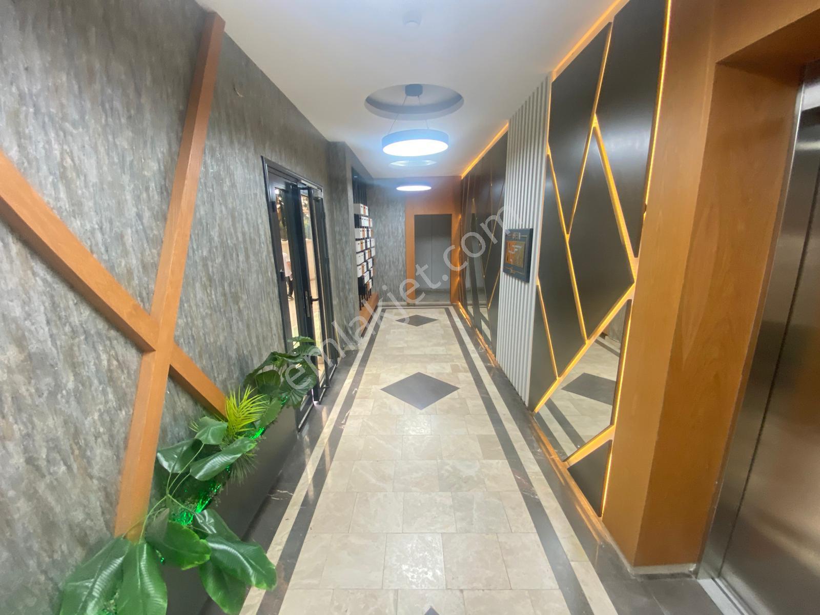 Buca Kuruçeşme Mah.de 1+1 55m2 Dgazlı Arakat Site İçi Asansörlü Lüx Kiralık Daire - Görsel 30