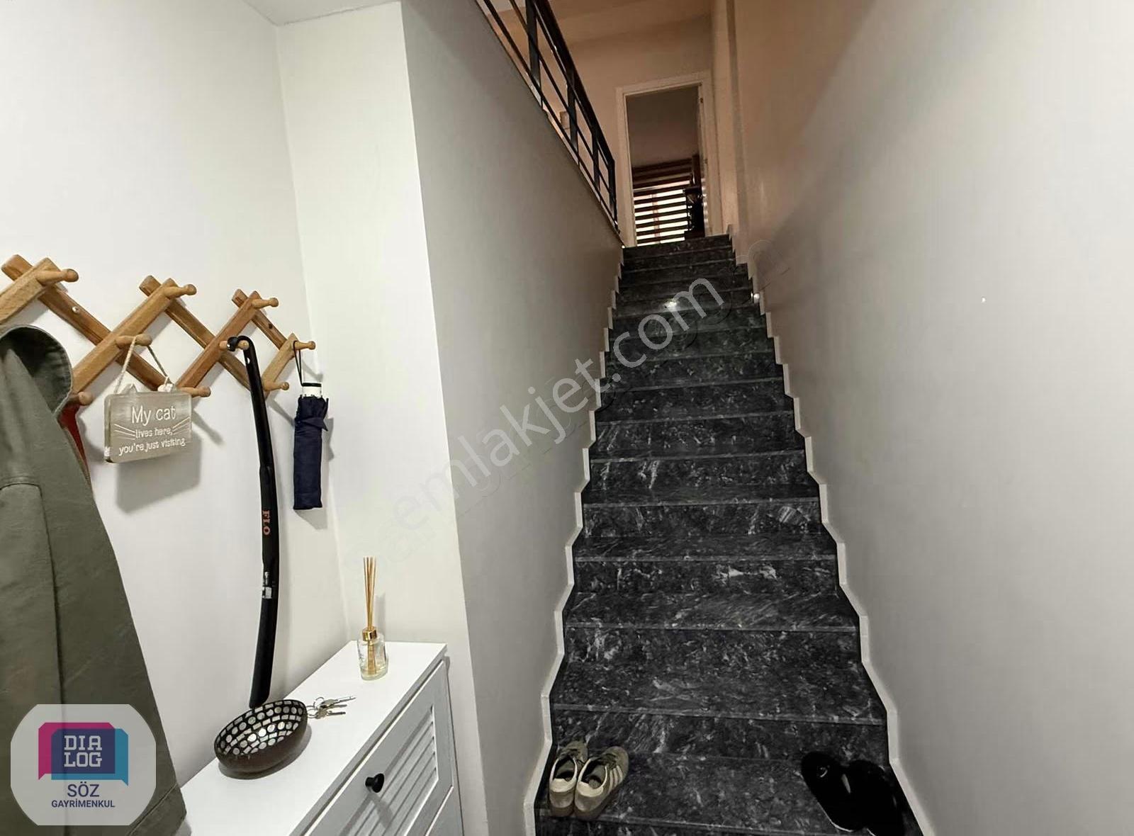 Nilüfer Altınşehir Satılık 3 Katlı Villa 210m² Metro Yakını - Görsel 6