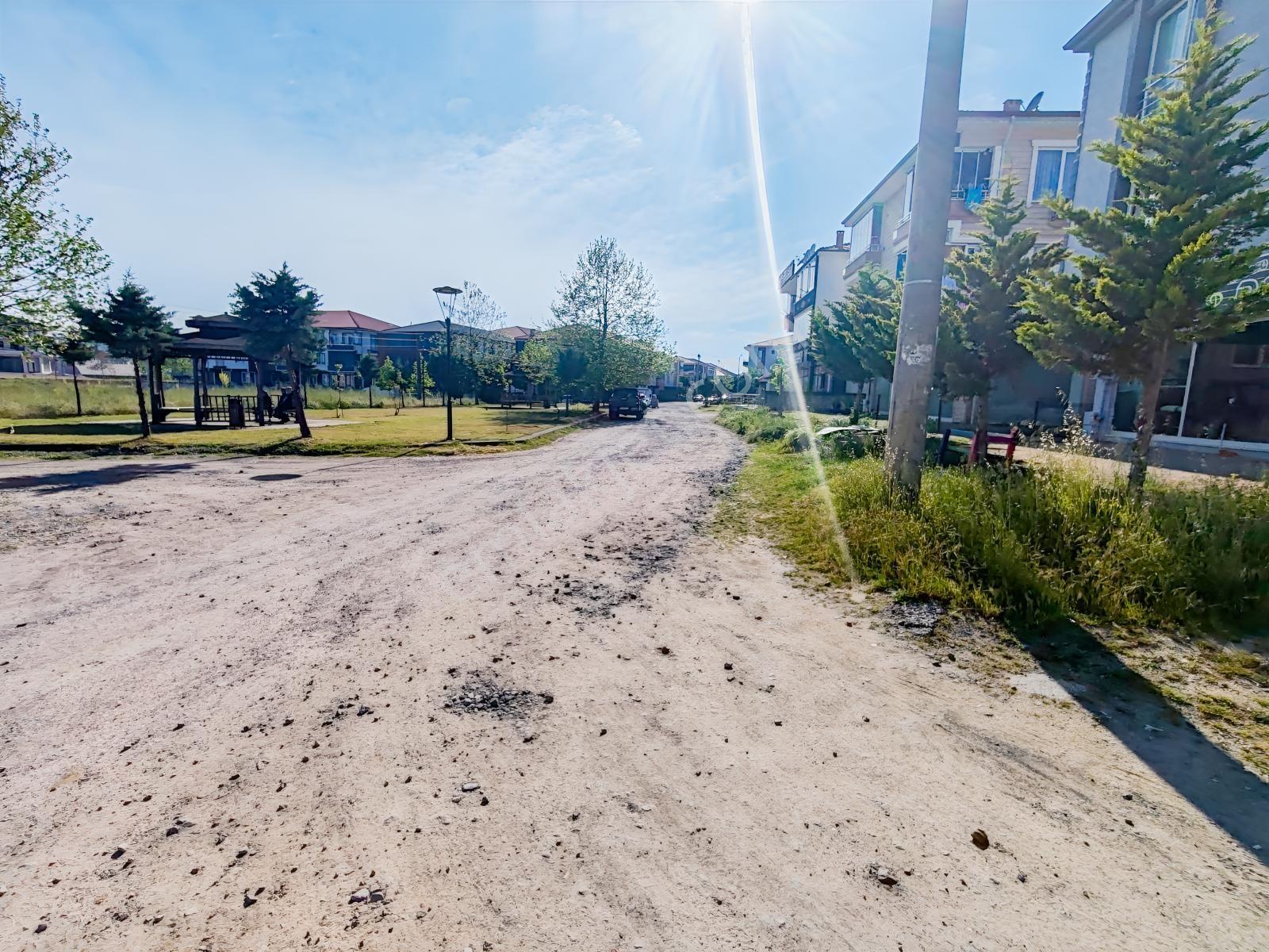 Karasu Aziziye Mahallesinde Hastane Girişinde Satılık Dükkan - Görsel 10