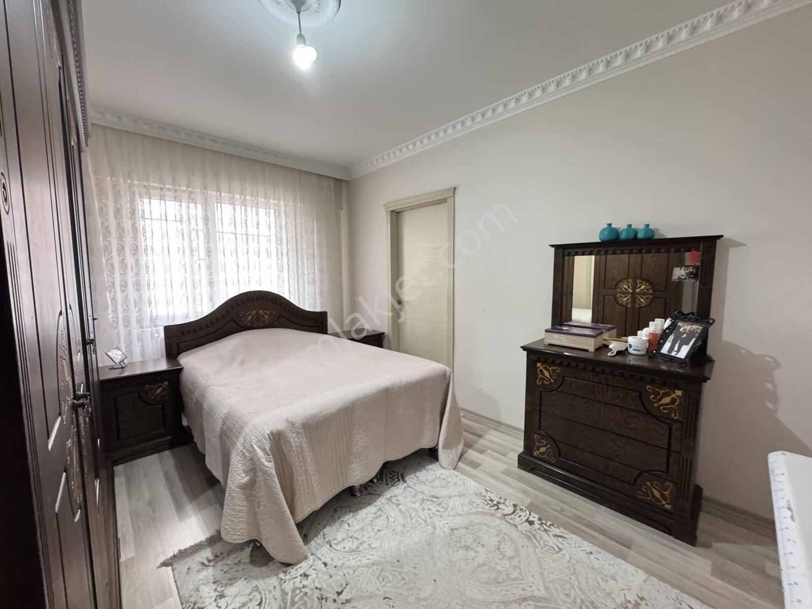 Tanrıverdi'den Satılık Atatürk Mah Arakat Kullanışlı 4+1 Daire - Görsel 18