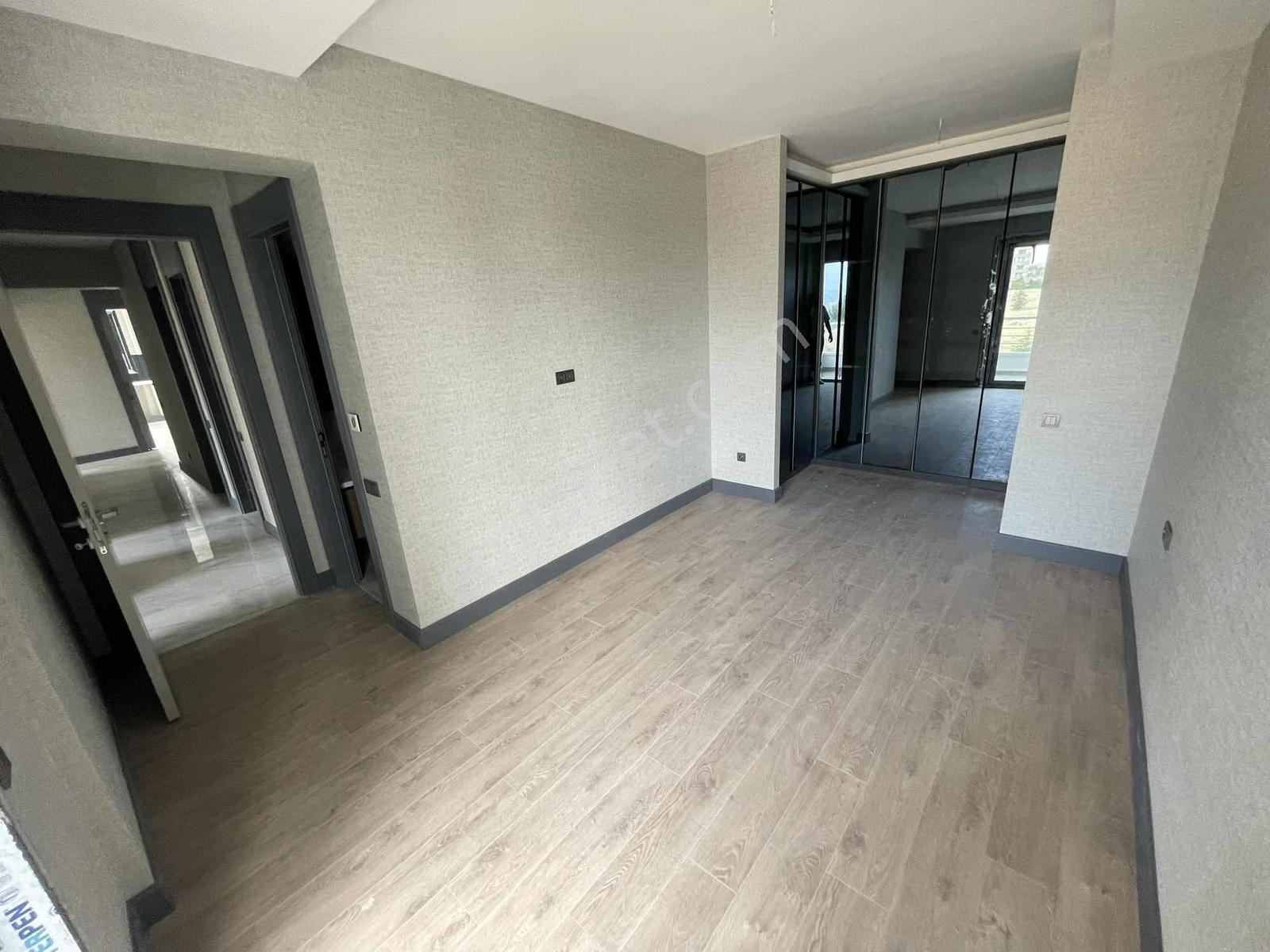 Site İçinde Sıfır 4+1 Satılık K.otoparklı Geniş Ferah Daire - Görsel 12