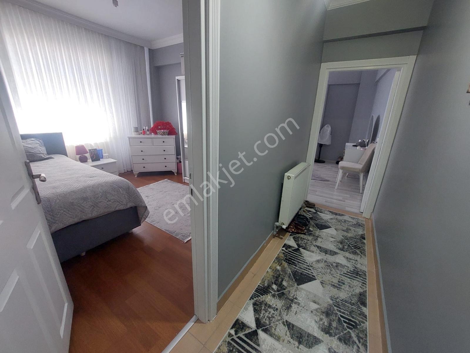 Şeref Emlak Çelebiler Sokak Satılık Daire 5,300,000 Tl - Görsel 16