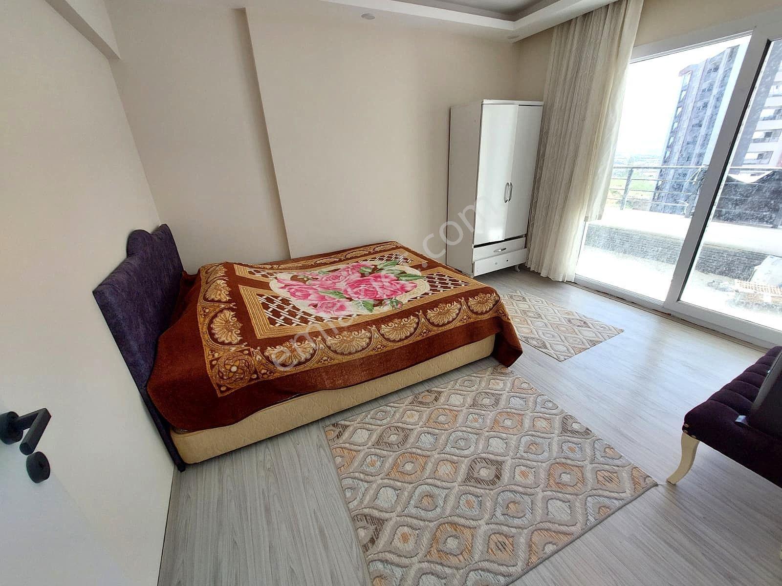 Kuşadası'nda Deniz Manzaralı Avm Yakını Eşyalı 2+1 Satılık Daire - Görsel 11