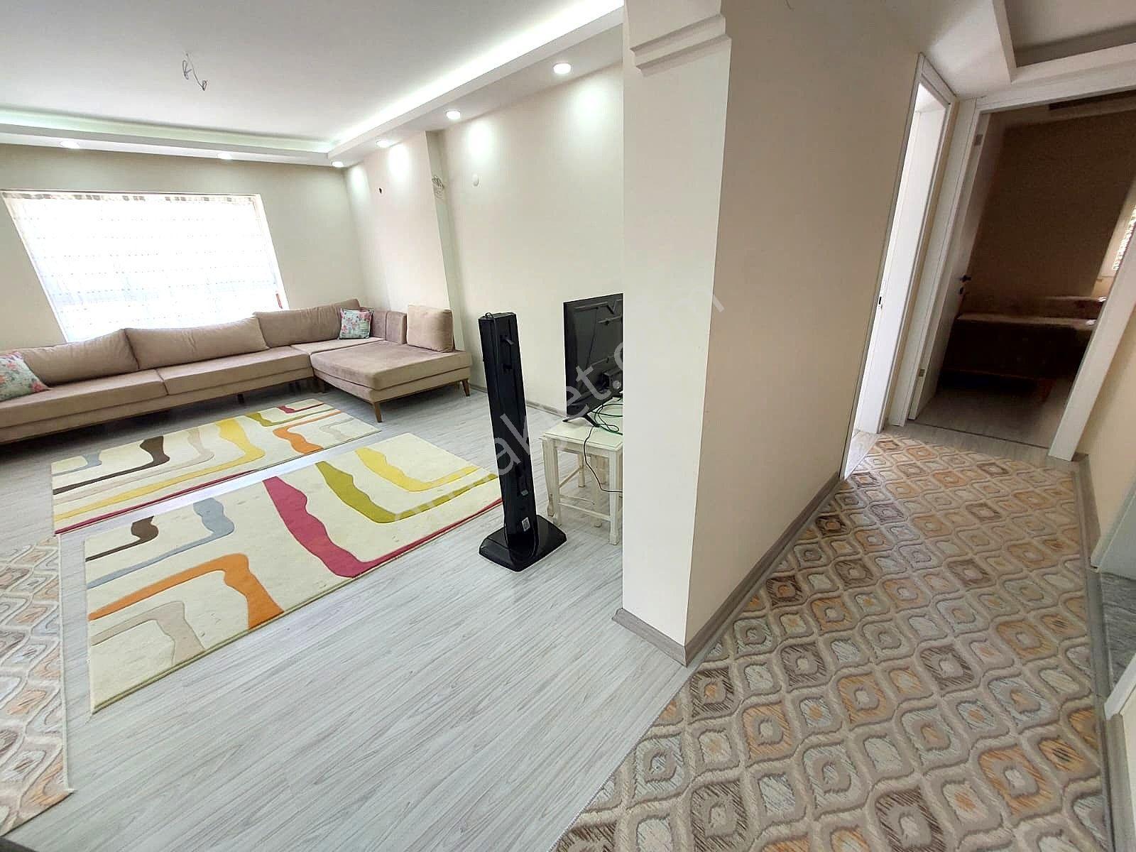 Kuşadası'nda Deniz Manzaralı Avm Yakını Eşyalı 2+1 Satılık Daire - Görsel 10