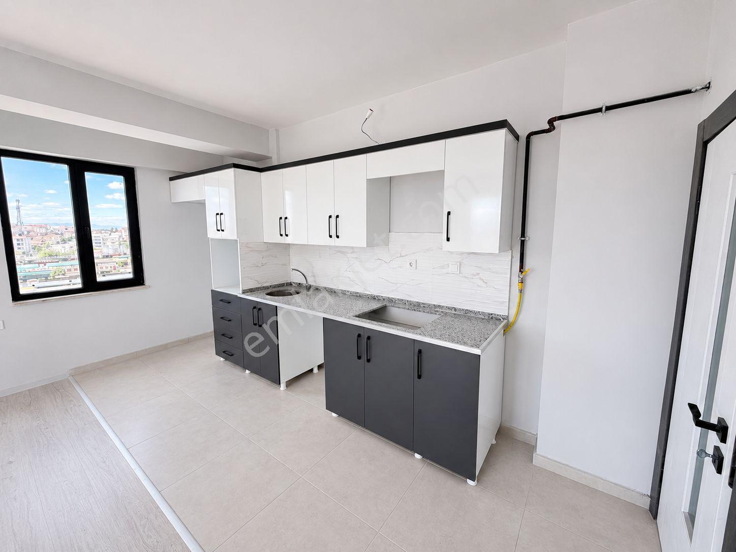 İnönü Mah Kiralık 1+1 Lüx Sıfır Daire - Görsel 4