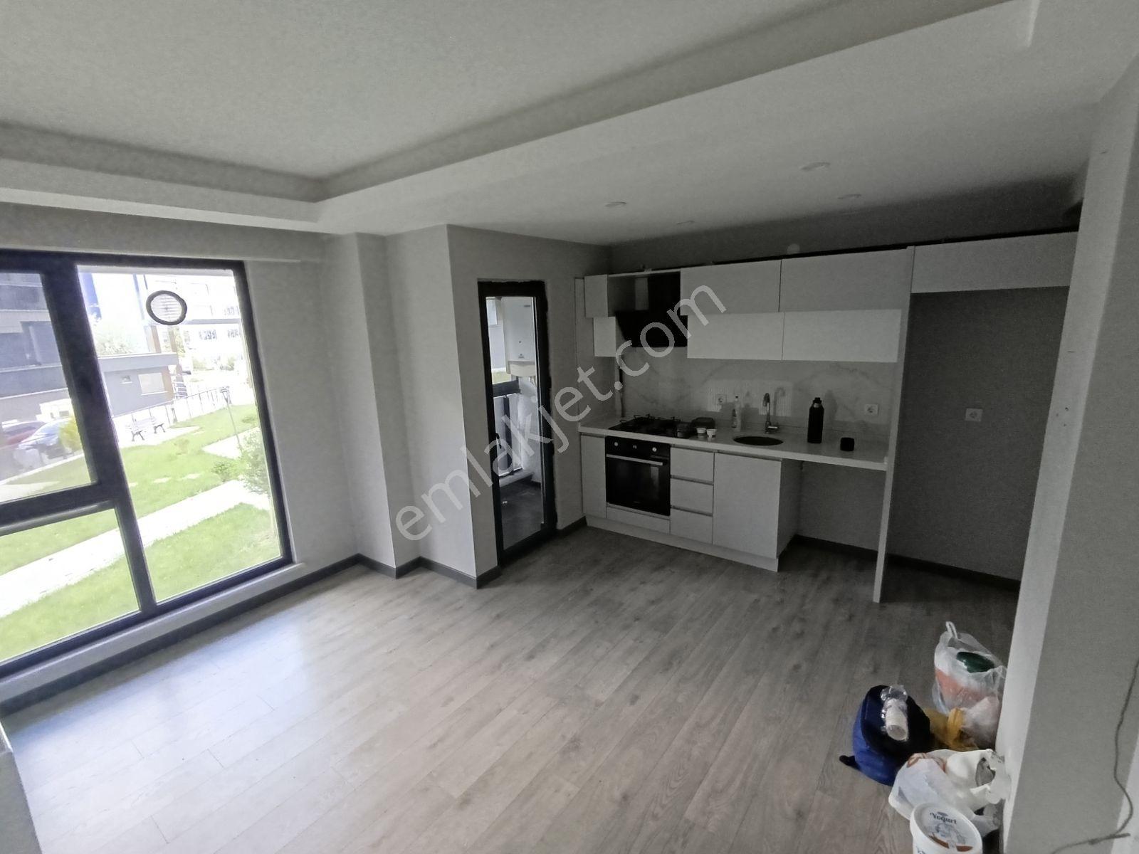 Nusratiye Mah Üç Bloklu Site İçinde 2+1 Kiralık Daire!! - Görsel 8