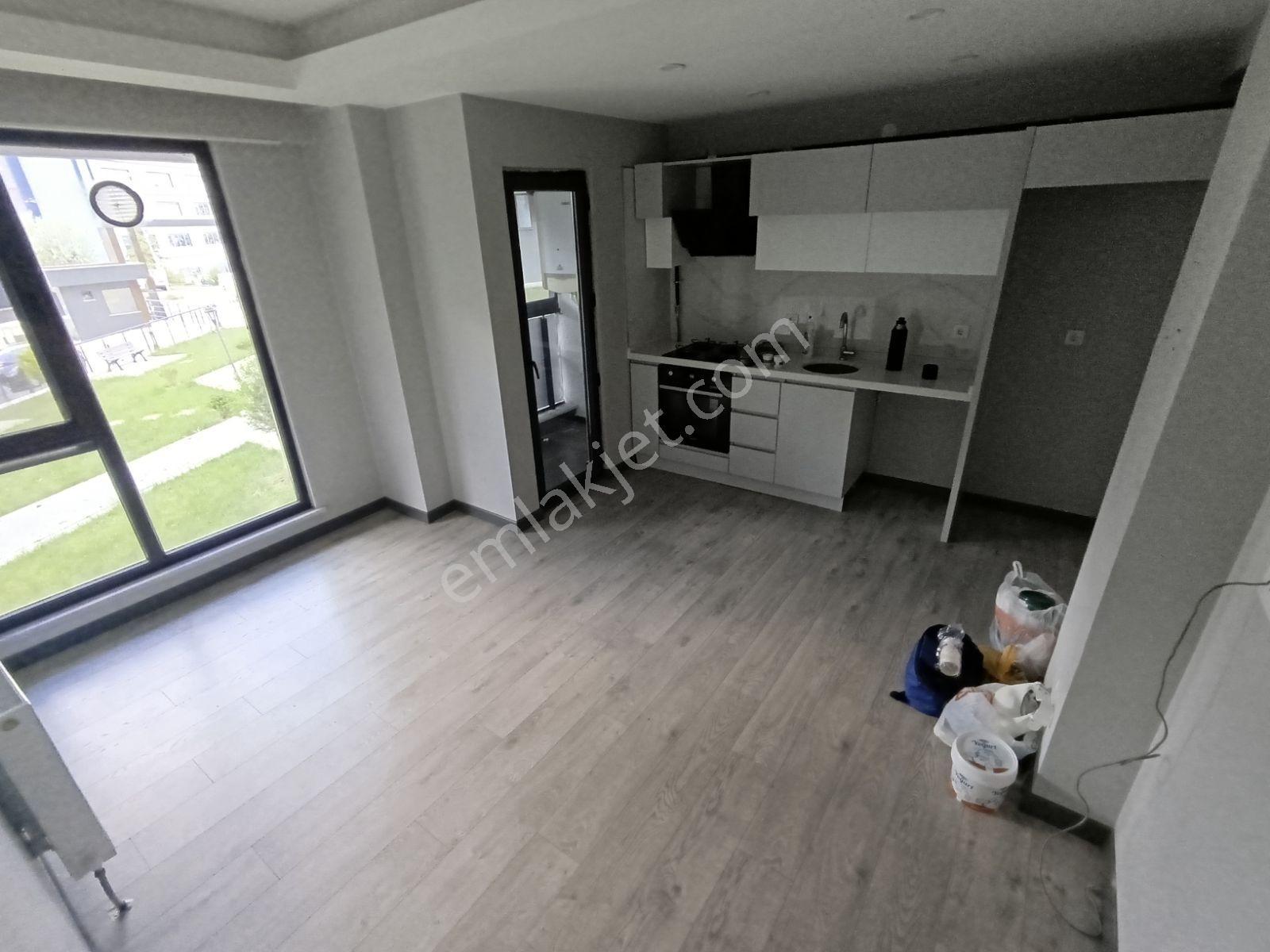 Nusratiye Mah Üç Bloklu Site İçinde 2+1 Kiralık Daire!! - Görsel 6