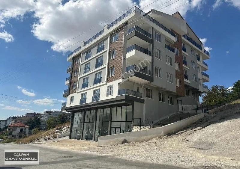 Bostancık Mah. Cadde Üzeri Sıfır Binada Yapılı Katta Fırsat 3+1