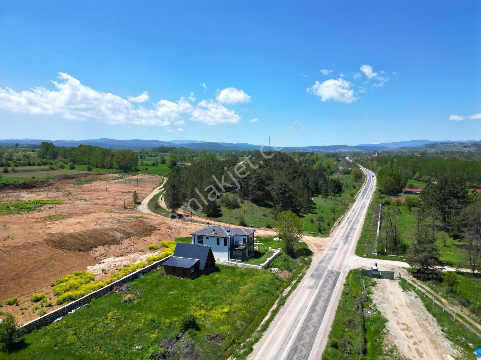 Garanti Emlak'tan Gölköy'de, Müstakil Bungalov Ev Ve İmarlı Arsa - Görsel 31