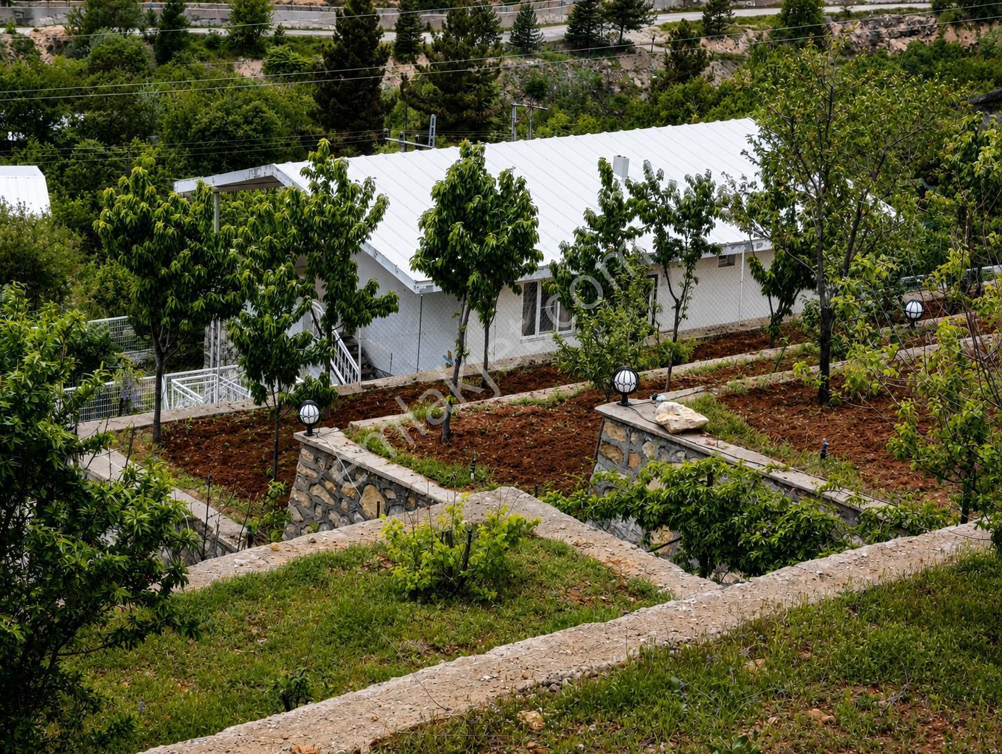 Gündüzbey Adıyaman Yolu Üstü 950 Metre Manzaralı Satılık Arsa - Görsel 12