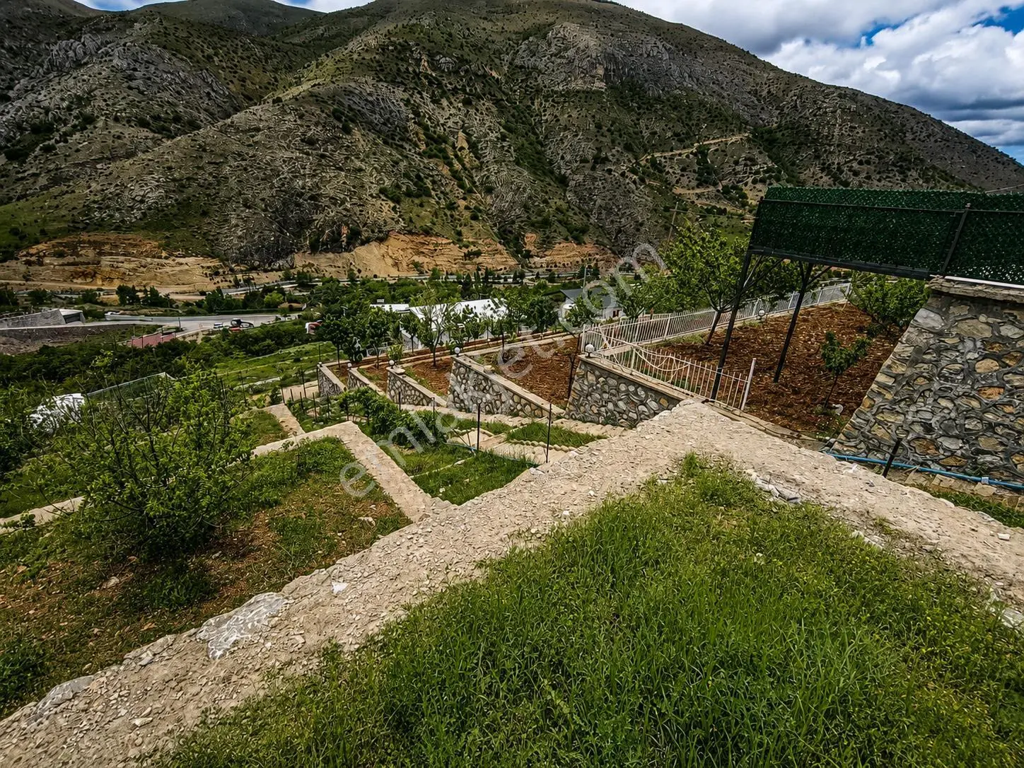 Gündüzbey Adıyaman Yolu Üstü 950 Metre Manzaralı Satılık Arsa - Görsel 5
