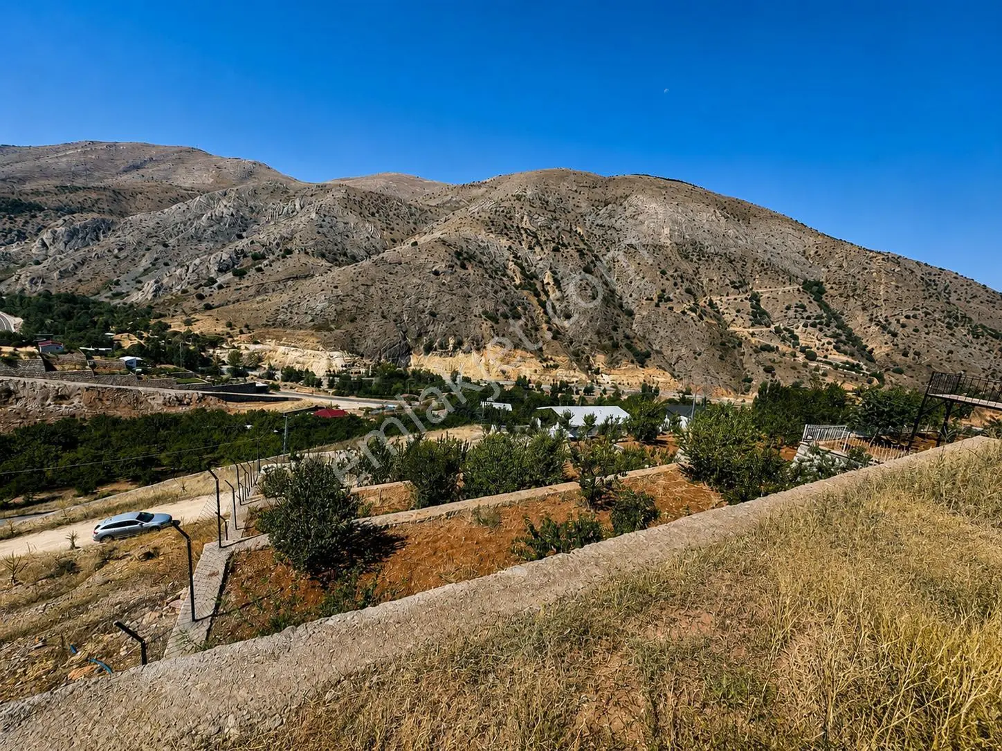 Gündüzbey Adıyaman Yolu Üstü 950 Metre Manzaralı Satılık Arsa - Görsel 4