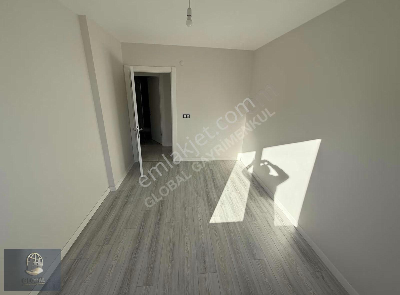Referans Sitesi Arakat 2+1 Ebeveynli Çift Balkon K.otoparklı - Görsel 14