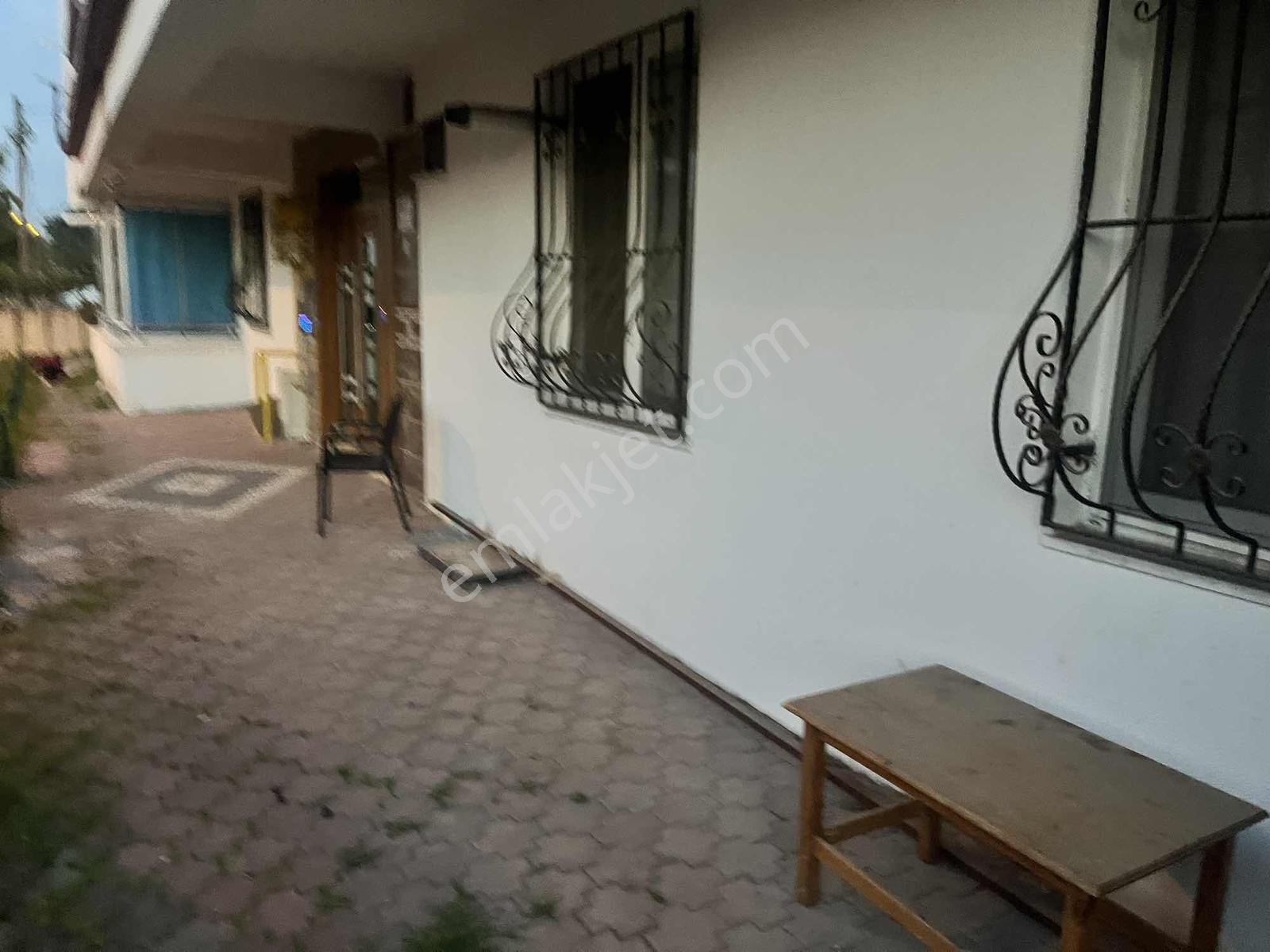Karayolları Tramvay Durağı Nda Giriş Kat Eşyalı Daire - Görsel 4
