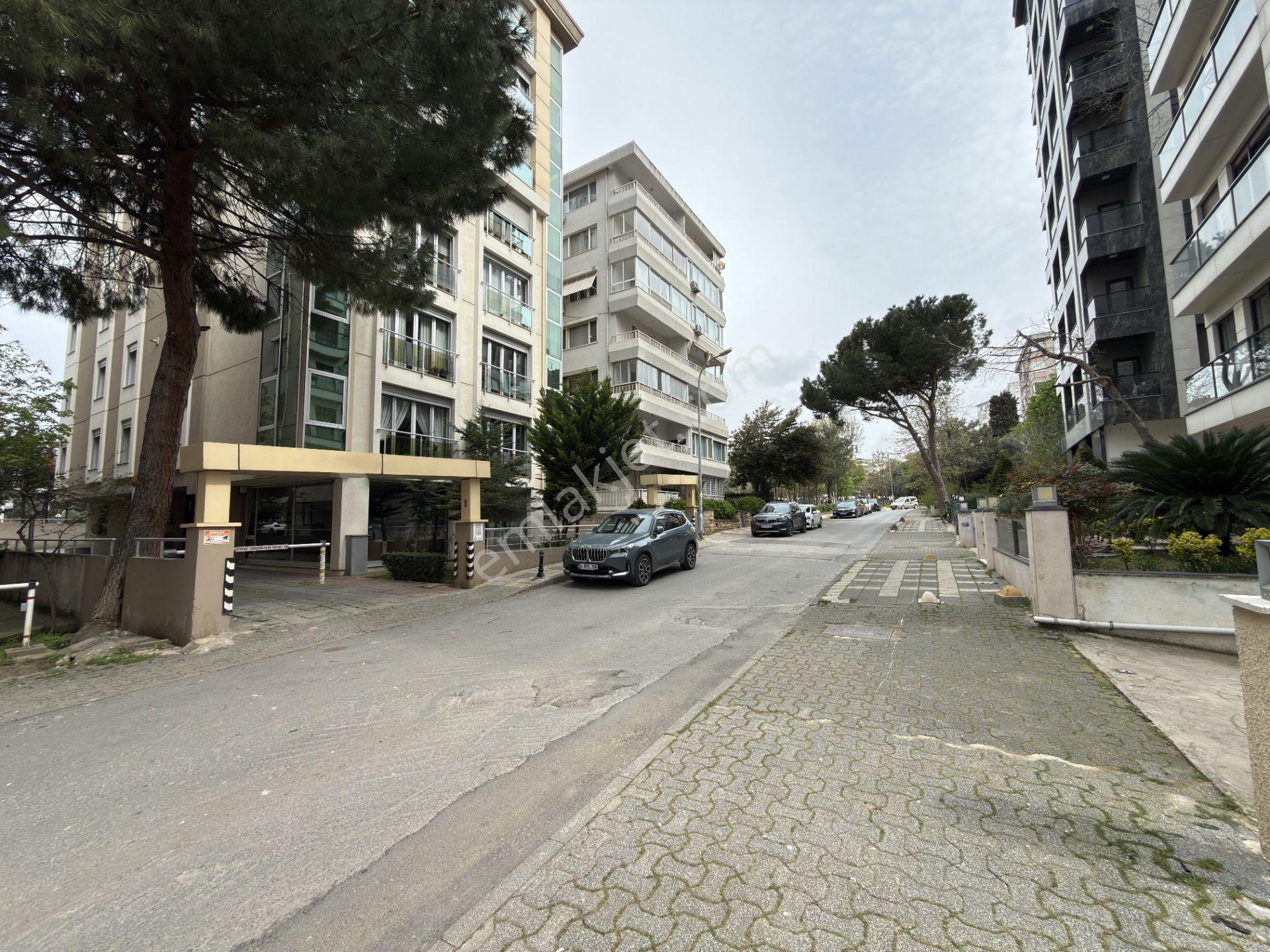 Göztepe Bağdat-tren Arası 2011 Yapım 2 Banyolu 135m2 Satılık 3+1 - Görsel 35