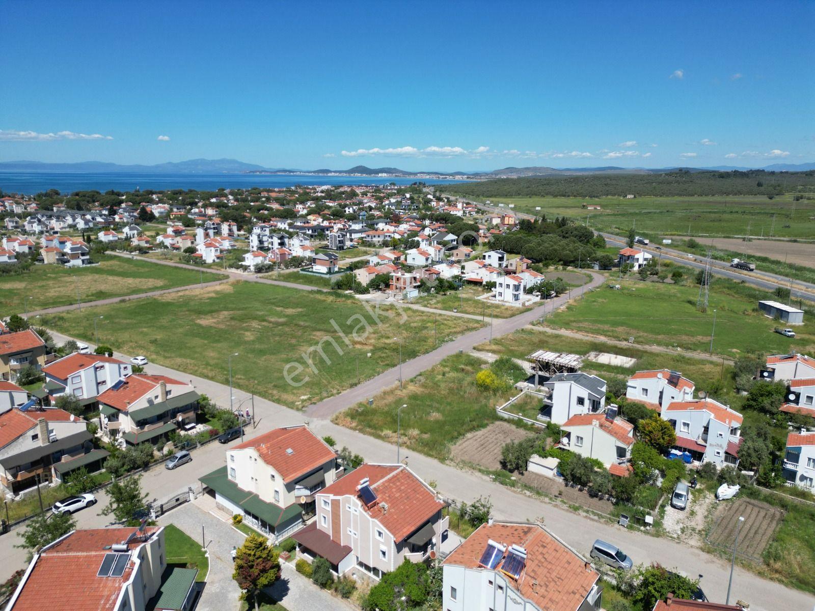 Ayvalık Altınova Kazan Bölgesinde Satılık Köşe Konum 225 M² Arsa - Görsel 11