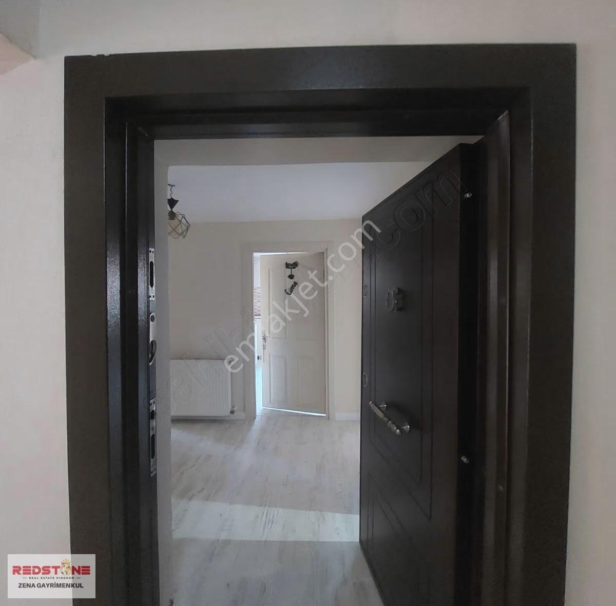 Redstone-zena'dan Serdivan Bahçeli Evlerde Kiralık Daire - Görsel 9
