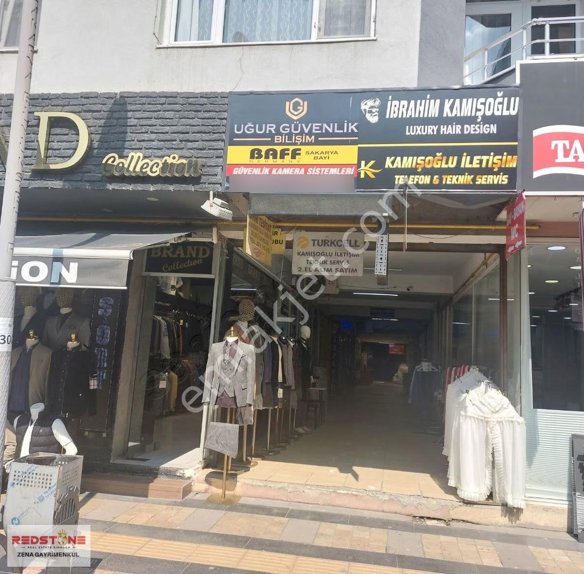 Redstone-zena'dan Eski İtfaiye Cd.alpagut Psj'nda Kiralık Dükkan