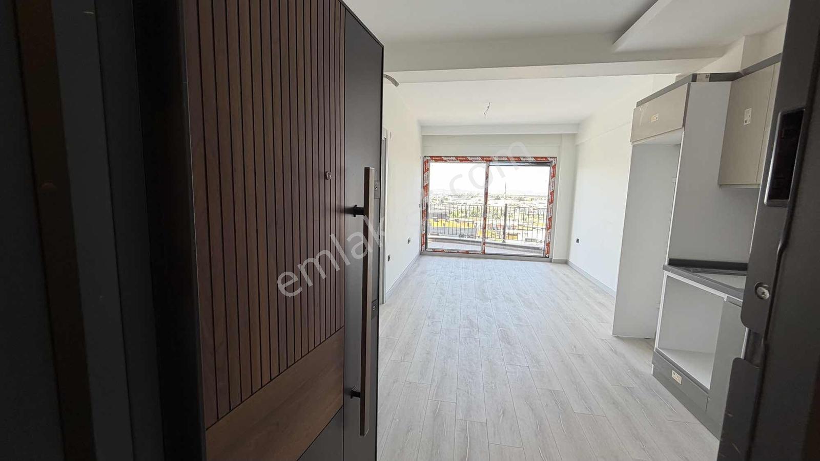 Anadolu Caddesi Üzerinde Havuzlu Sıfır Binada 1+1 Kiralık Daire - Görsel 10