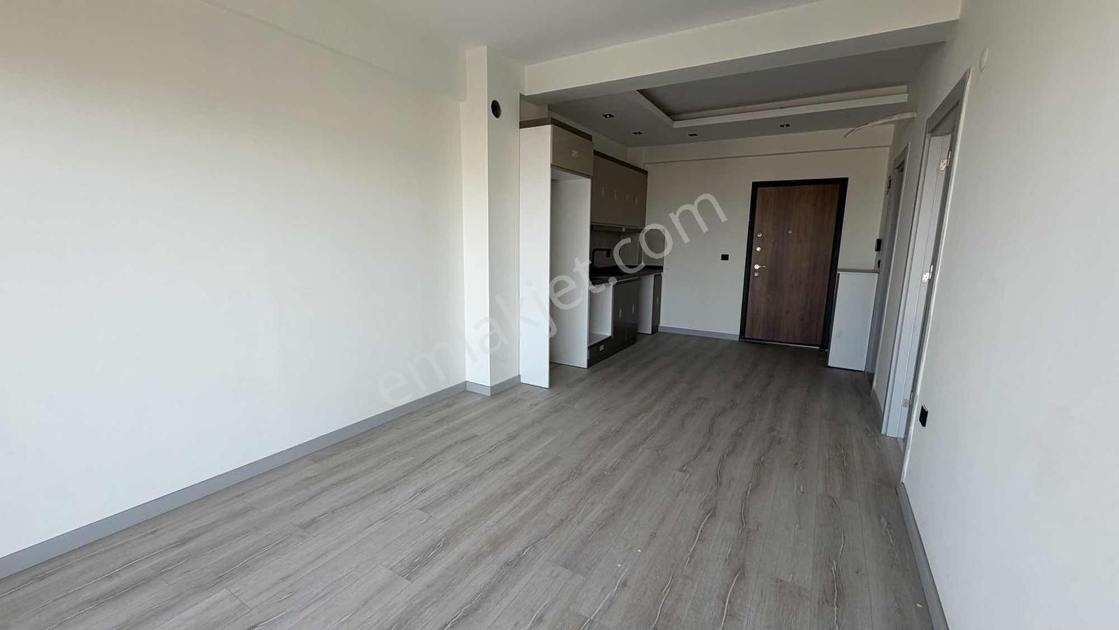 Anadolu Caddesi Üzerinde Havuzlu Sıfır Binada 1+1 Kiralık Daire - Görsel 7