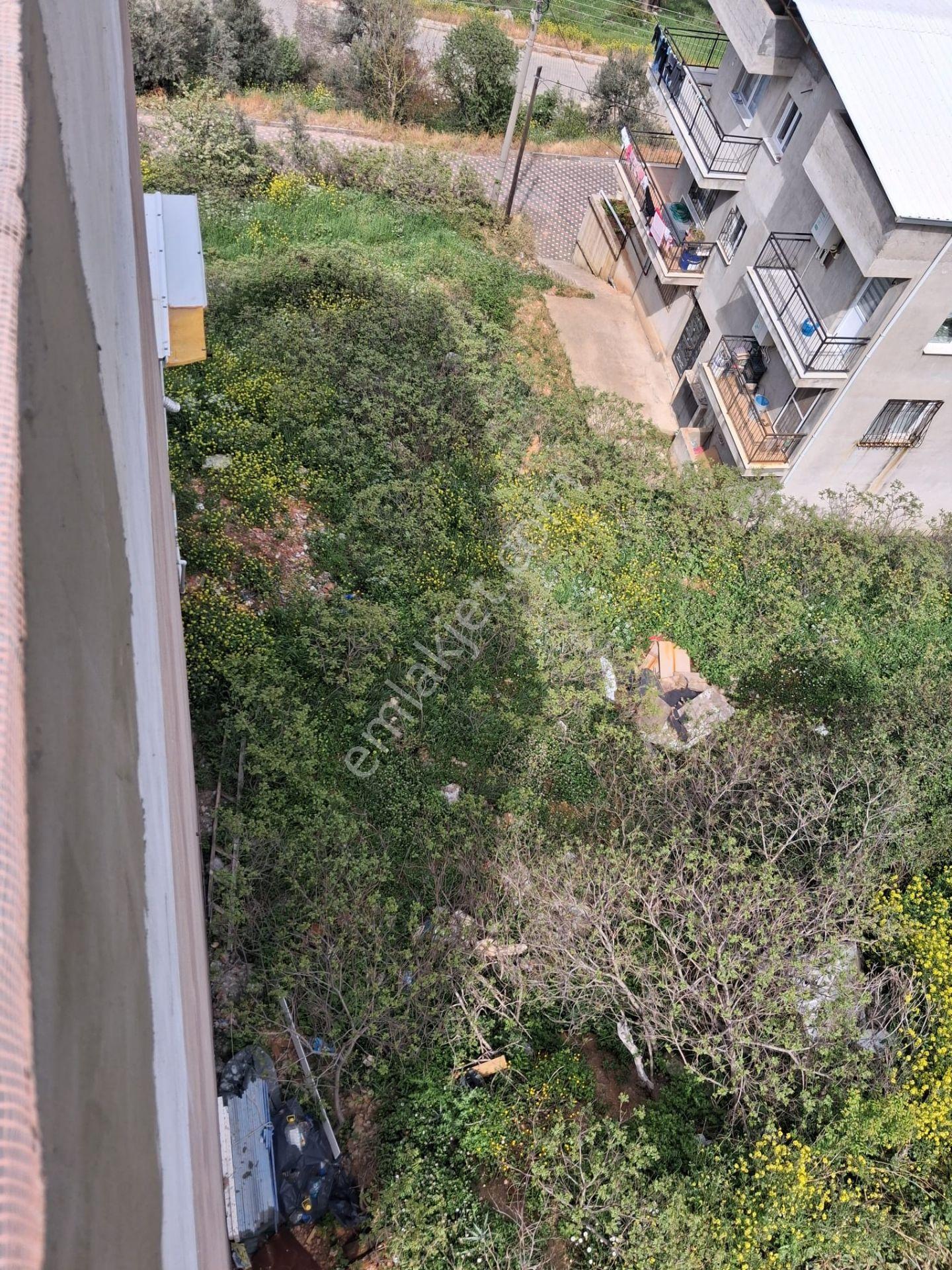Yatırımlık! İzmir Kemalpaşa’da Manzaralı 188 M² Konut Arsası – Kot Avantajlı - Görsel 3
