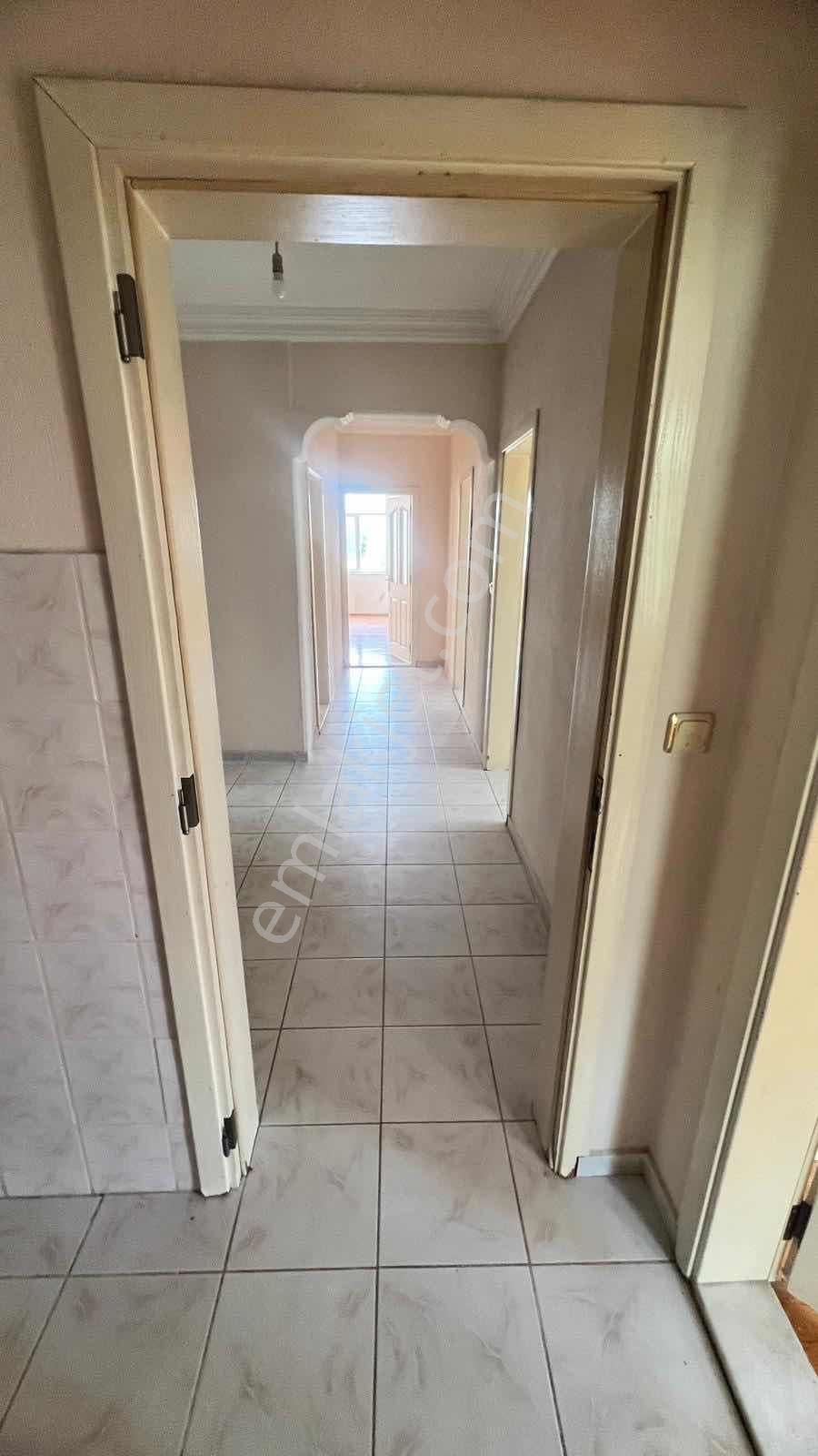 Çağlayan Mahallesinde 3+1 Kiralık Daire - Görsel 5