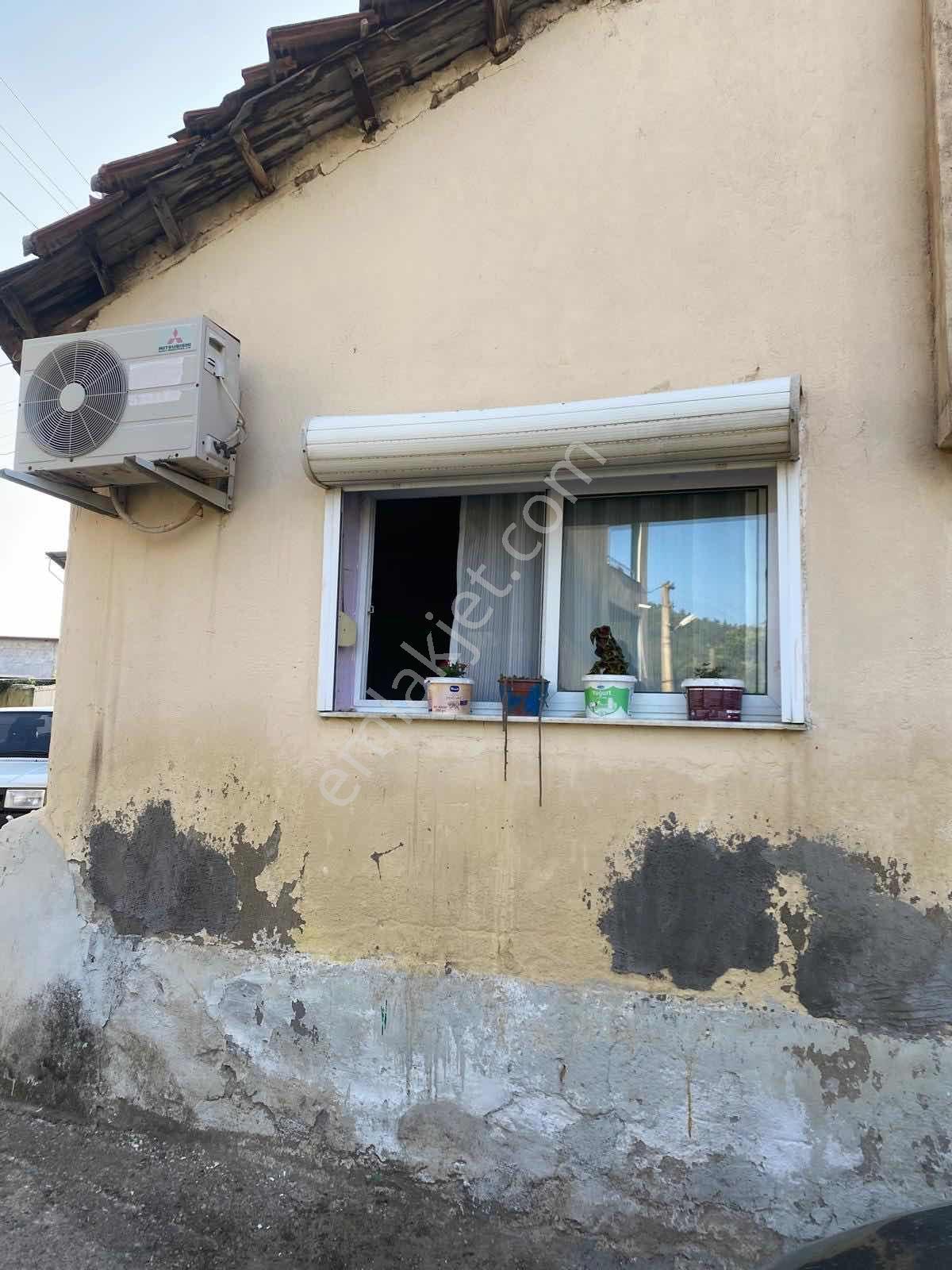 Kemalpaşa Örende Tek Tapulu Müstakil Ev - Görsel 18