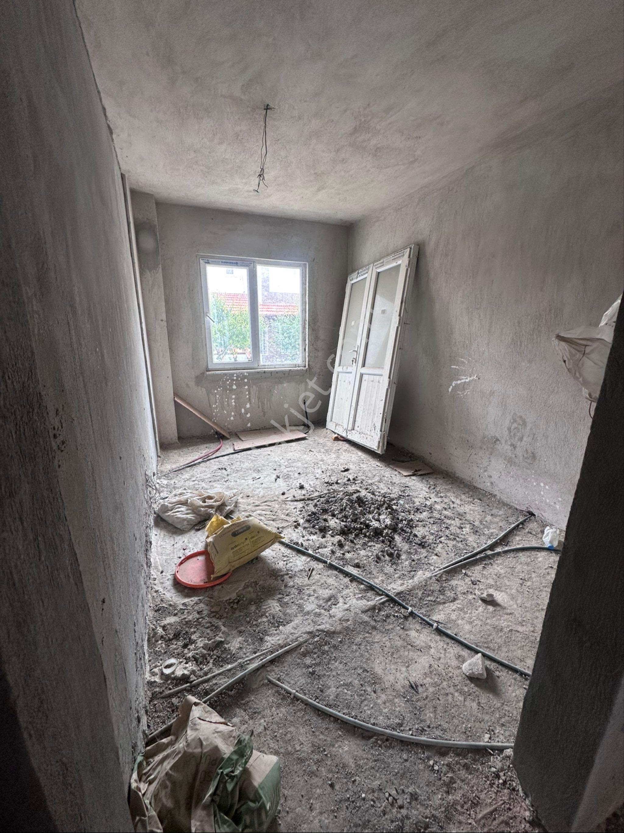 Muğla Menteşe Yenikçy(cedit)’de Natamam Villa - Görsel 8