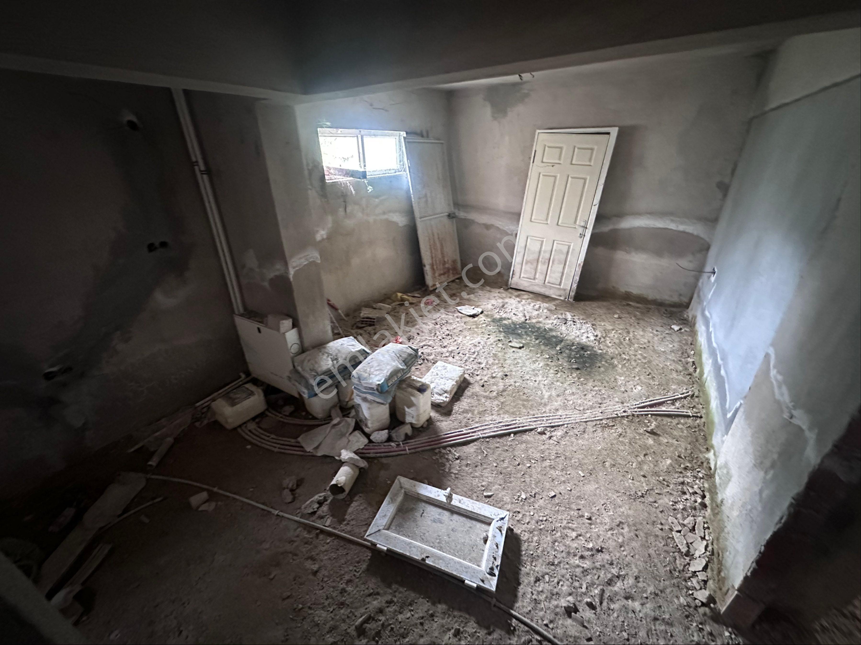 Muğla Menteşe Yenikçy(cedit)’de Natamam Villa - Görsel 11