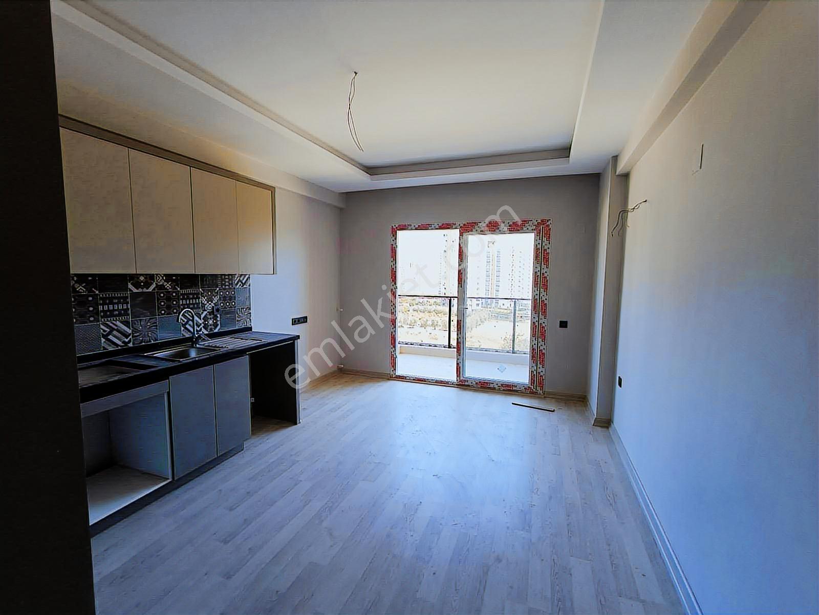 Bm"den 2.çevre Yolunda 1+1 Lüks-otoparklı Kiralık Daire - Görsel 8