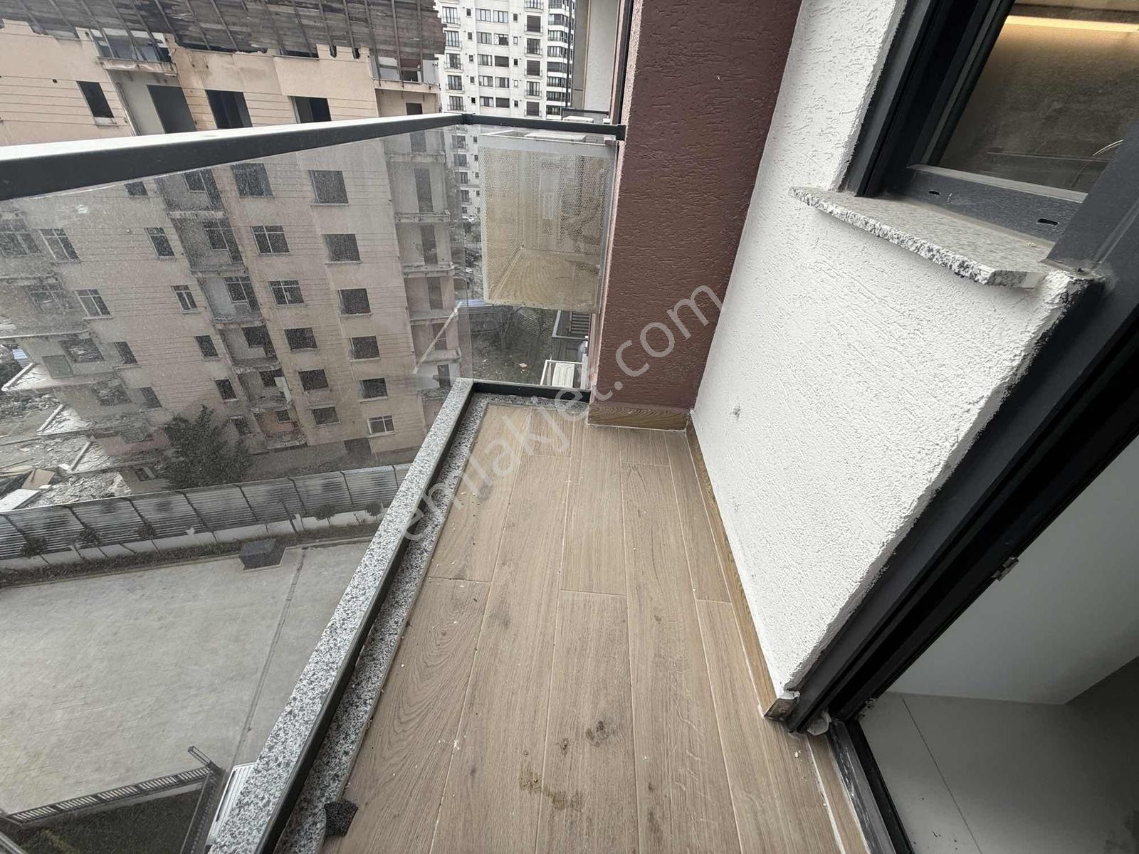 Havuzlu Sitede Satılık 2+1 Daire 75 M² Balkonlu, 2 Banyolu, - Görsel 13