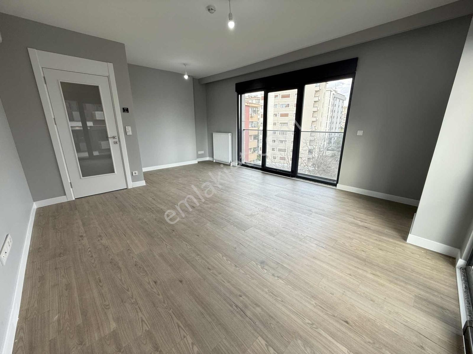 Havuzlu Sitede Satılık 2+1 Daire 75 M² Balkonlu, 2 Banyolu, - Görsel 29