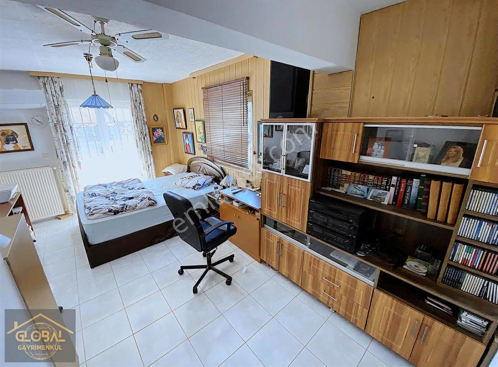 | Global | Denize Çok Yakın Tek Müstakil Villa - Görsel 9